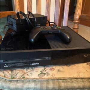 Black Gaming Console Bundle